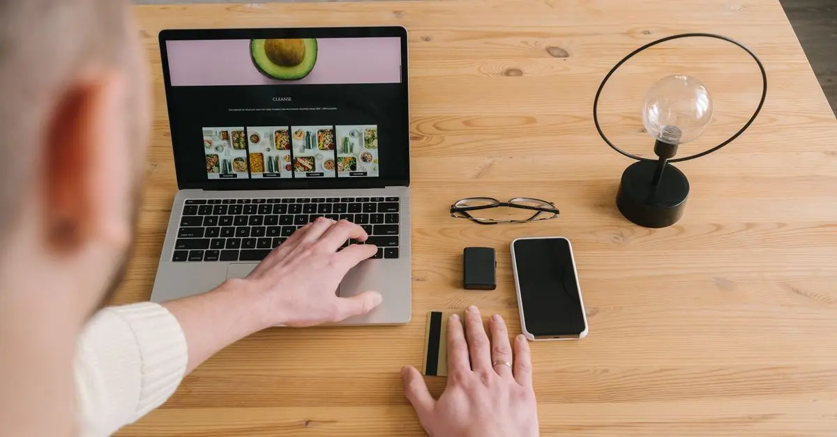 Guía práctica para identificar las mejores ofertas al comprar en línea