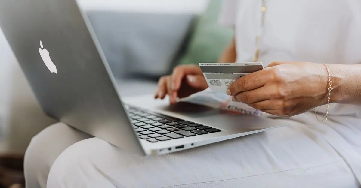 Cómo identificar la mejor oferta al comprar en línea